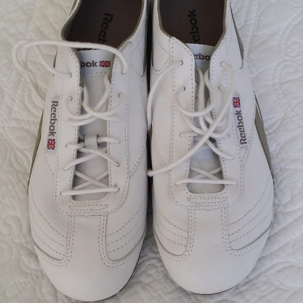 Reebok Dance sneakers Size 9